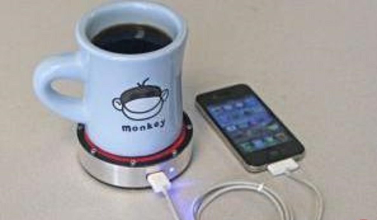 شارژ گوشی با قهوه داغ + تصاویر