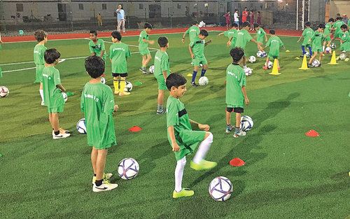 پایان جشنواره ملی مدارس فوتبال پسران کشور در مشهد
