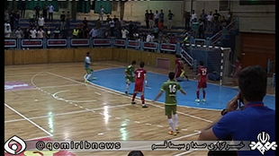 تیم فوتسال آتلیه طهران قم با برتری مقابل مقاومت قرچک سه پله صعود کرد.