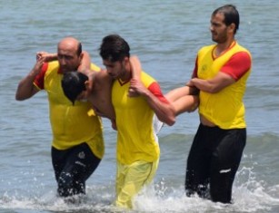 نجات بیش از چهار هزار نفر غریق در سواحل مازندران