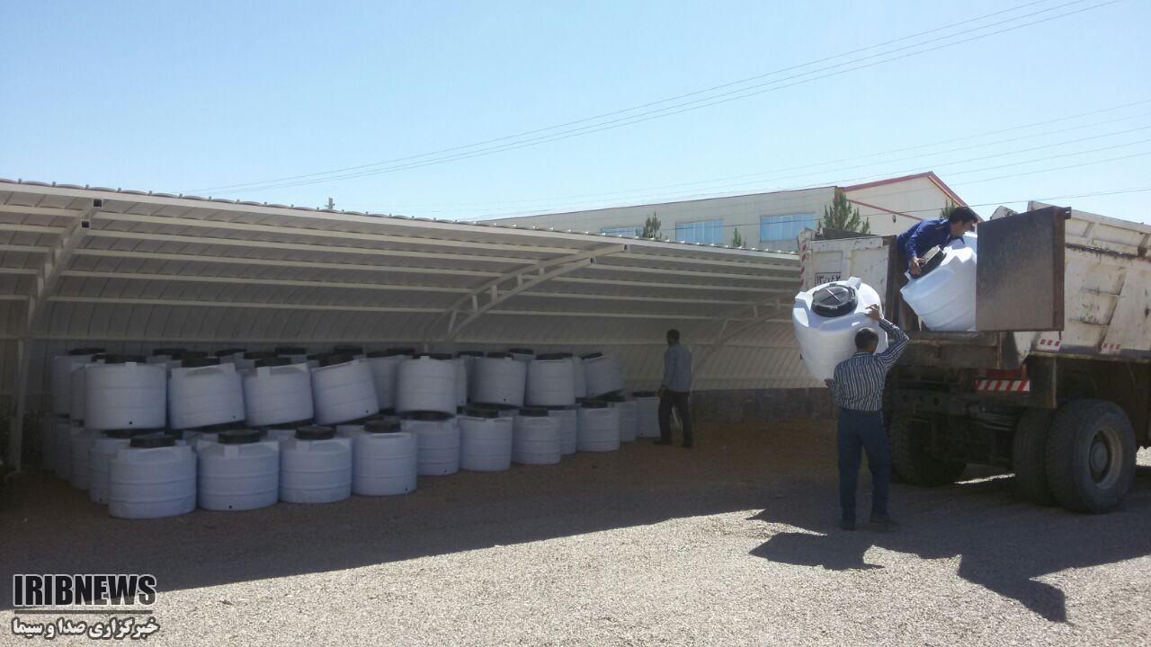 خرید هزار مخزن ذخیره آب برای نیازمندان