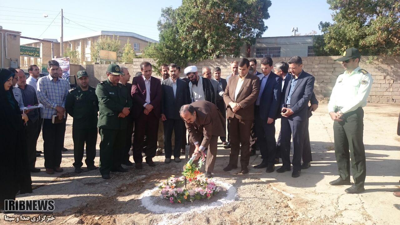 کلنگ ‎زنی مدرسه 12 کلاسه شهید صلاحی ، ماهنشان