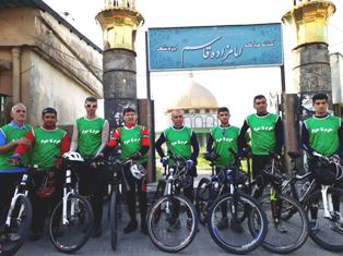 عزیمت دوچرخه سوارازن ایزدشهر نور به مشهد مقدس