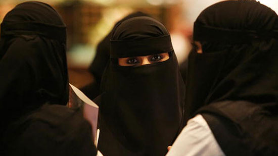 محدودیت های زندگی زنان در عربستان سعودی