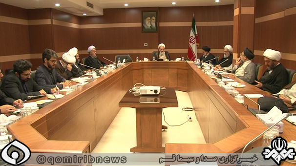 نشست کمیسیون سیاسی اجتماعی مجلس خبرگان رهبری در قم