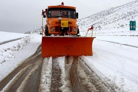 جاده‌های فارس زیر چتر هزار راهدار در زمستان