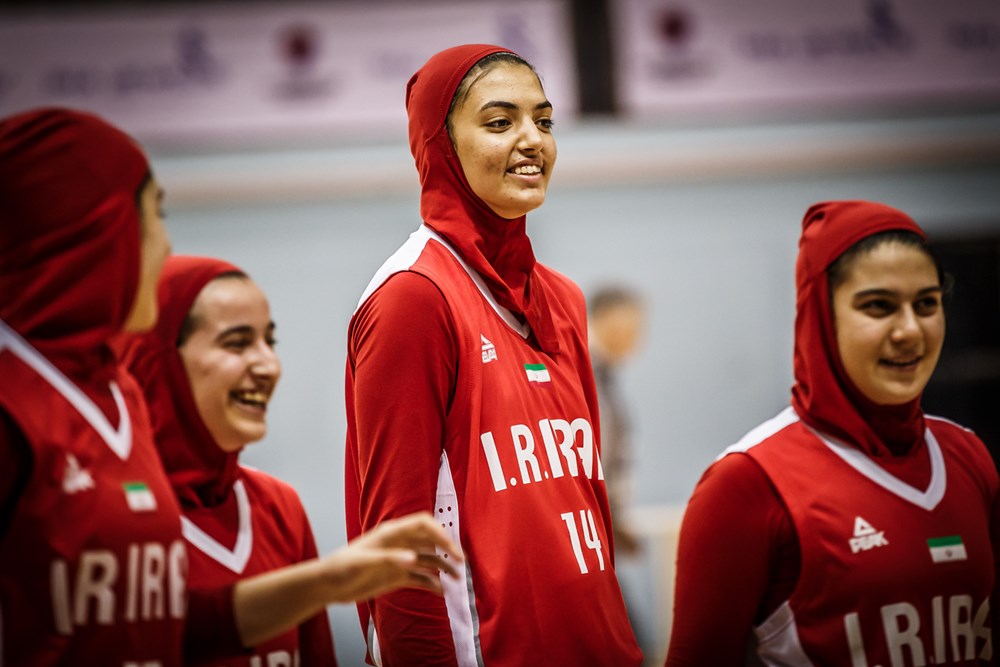 تیم دختران بسکتبال ایران در مرکز توجه