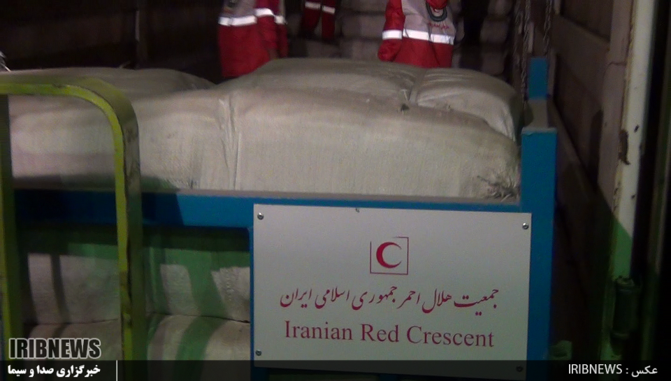 ارسال اولین محموله اقلام امدادی استان اردبیل به مناطق زلزله زده