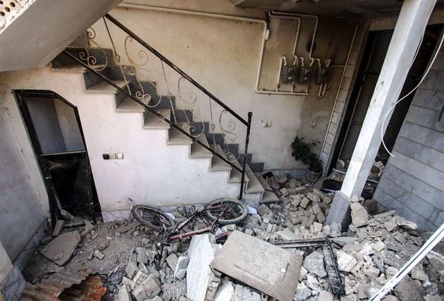 زلزله زدگان قصرشیرین در اولین فرصت برای بازسازی خانه‌های خود اقدام کنند