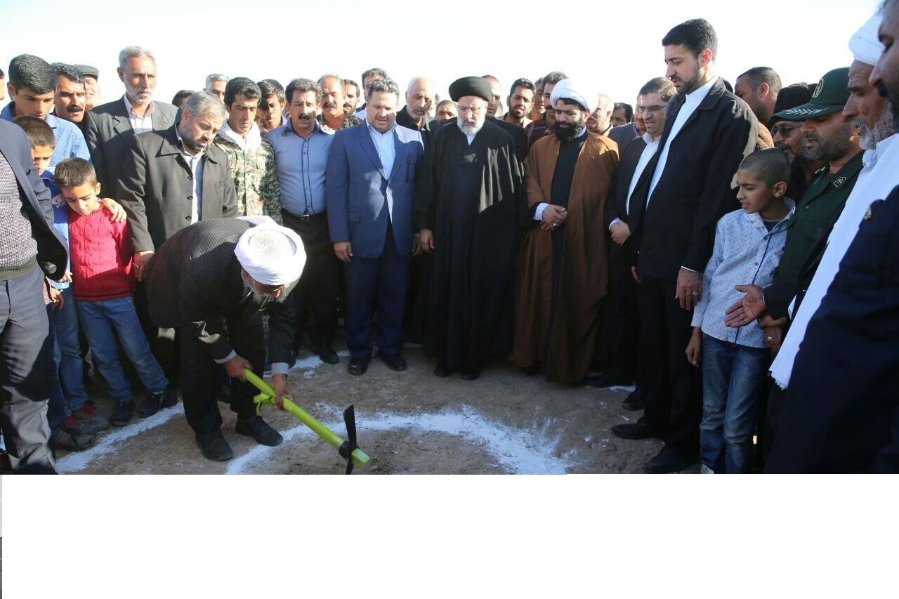 کلنگ احداث مجموعه ورزشی شهرستان سرخس به زمین خورد