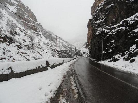بارش نخستین برف پاییزی در استان
