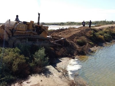 تخریب 3 حوضچه پرورش ماهی غیرمجاز در خوزستان