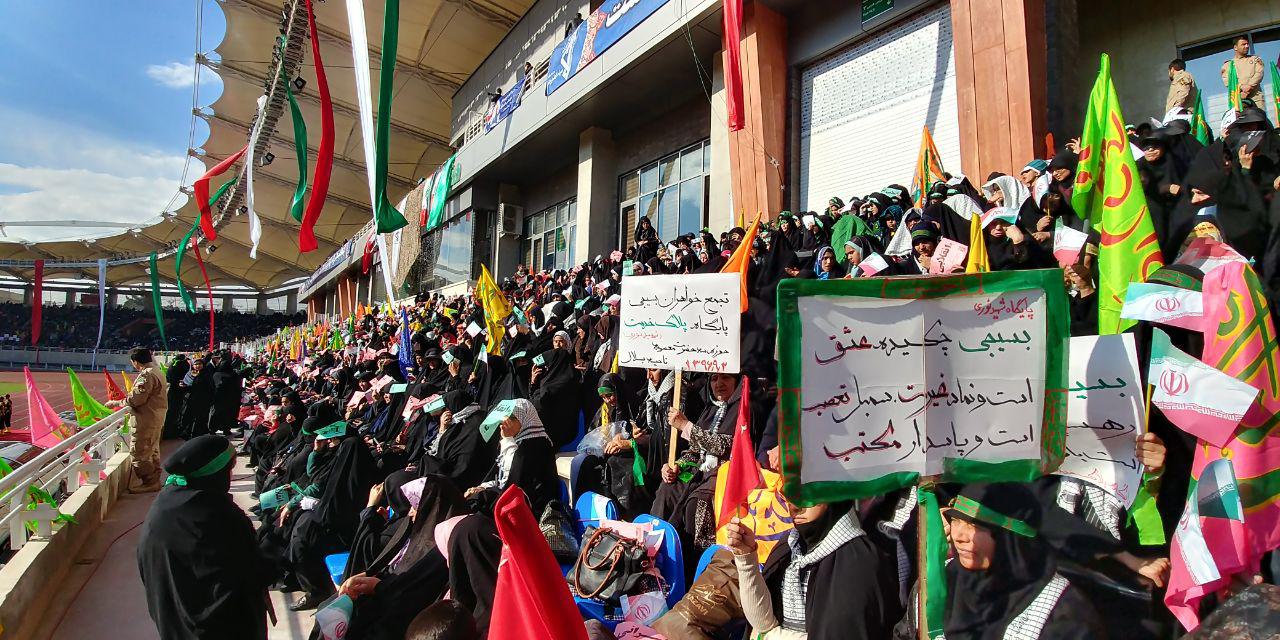 جشن پیروزی مقاومت در ورزشگاه امام رضا(ع) مشهد