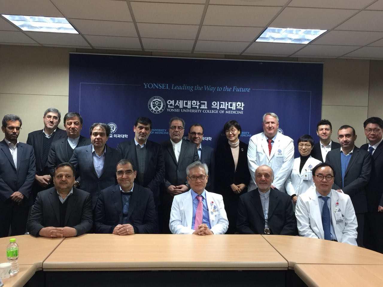 تاکيد بر همکاری میان مراکز پزشکی ایران و‌ کره جنوبی
