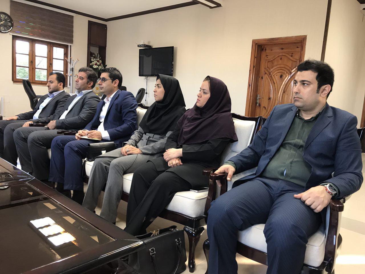 اعضا شورا، فردی توانمند با سلامت مالی را برای شهرداری بوشهر انتخاب کنند