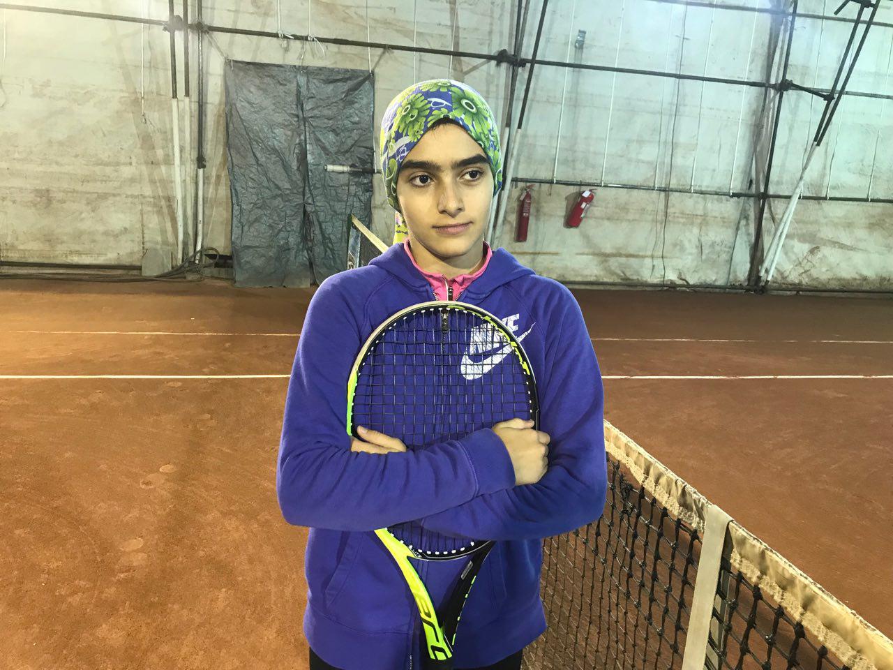 تنیسور دختر نوجوان: رقبای ایرانی برایمان عادی شده اند