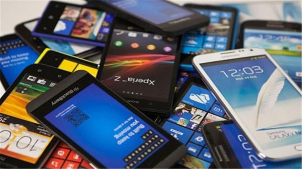 واردات بیش از ۳ میلیون و ۲۲۴ هزار دستگاه گوشی تلفن همراه