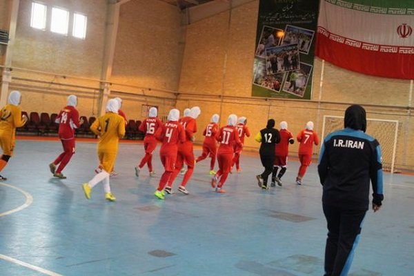حضور دو بانوی کرمانشاهی در اردوی آماده سازی تیم ملی فوتسال