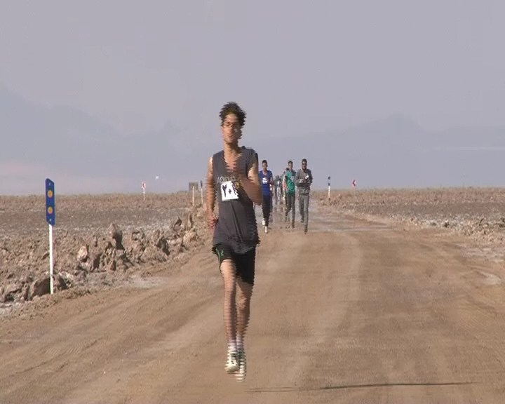 مسابقه دو در دهکده نمکی مجتمع پتاس خورو بیابانک