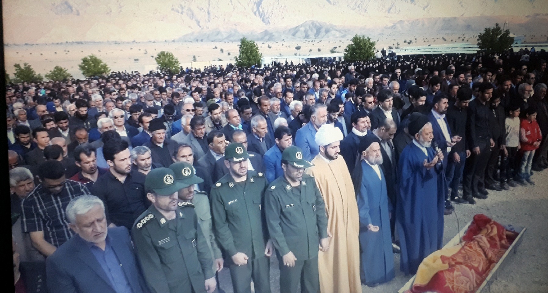 تشییع پیکر پدر شهید محمد نادری در لیکک