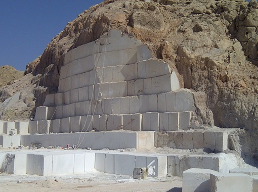 صادرات حدود ۴۶ میلیون دلار سنگ معدن از فارس