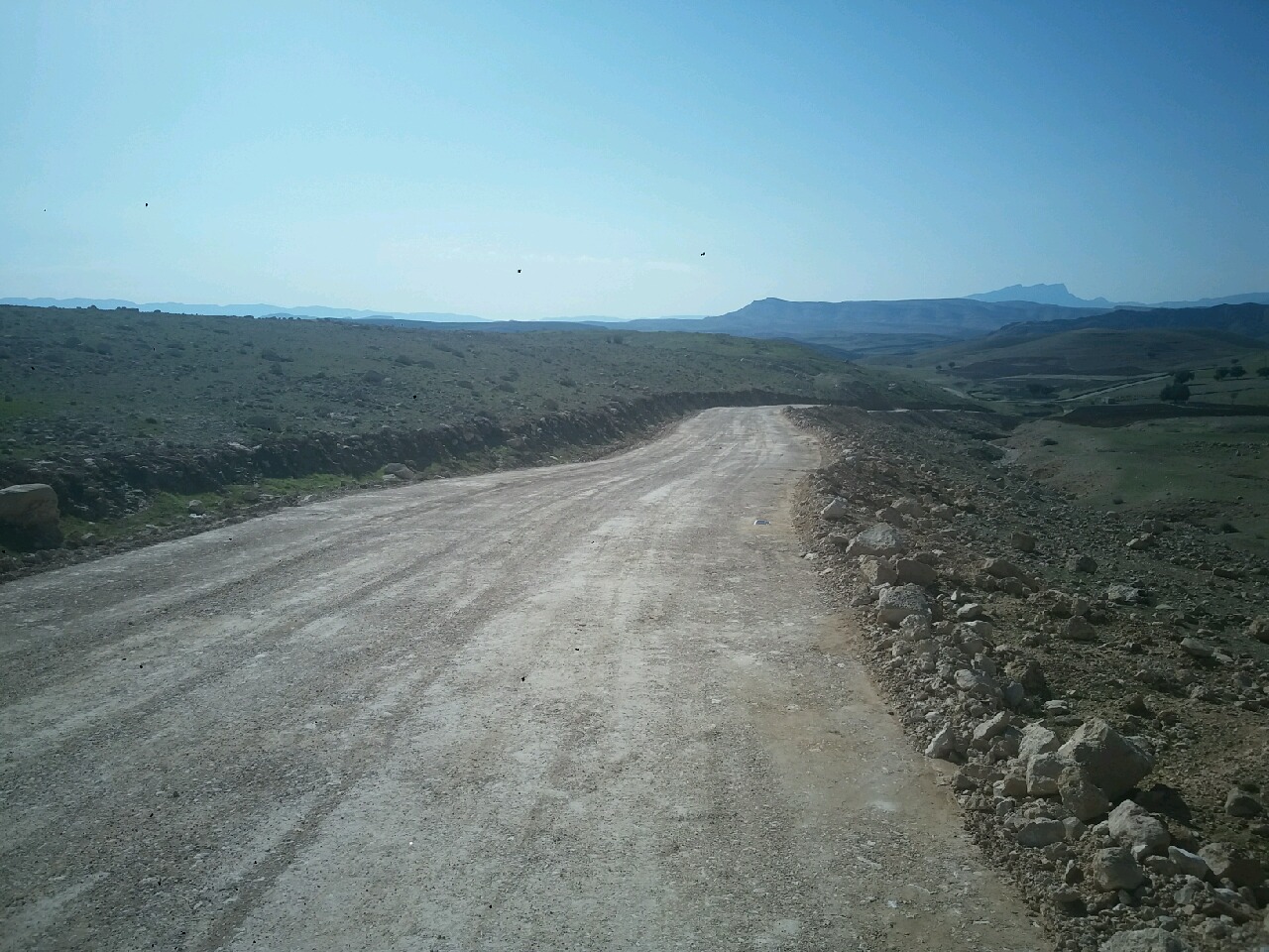 بهره برداری از راه ارتباطی دو روستای سوق