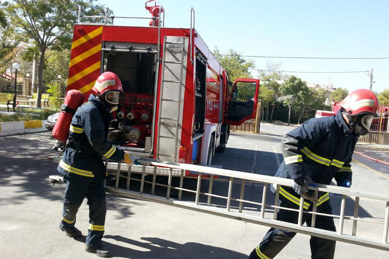 رقابت تخصصی آتش نشانان در اراک