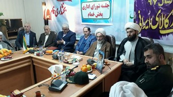 نماینده ولی فقیه در گیلان: مسئولان در رصد مشکلات همدل و هم صدا باشند.