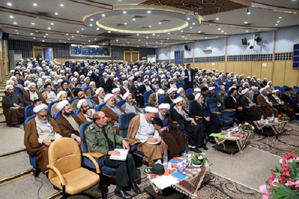 دشمن به دنبال تضعیف عناصر قدرت ایران در منطقه