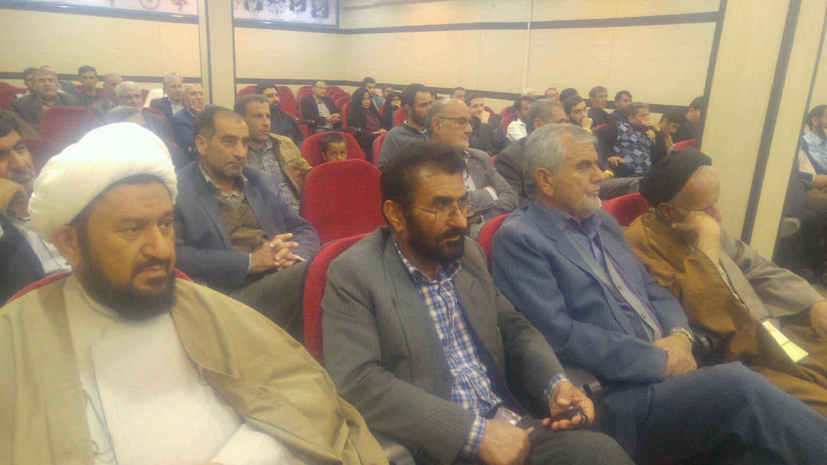 برگزاری نشست بزرگداشت چهل سالگی انقلاب اسلامی در دهدشت