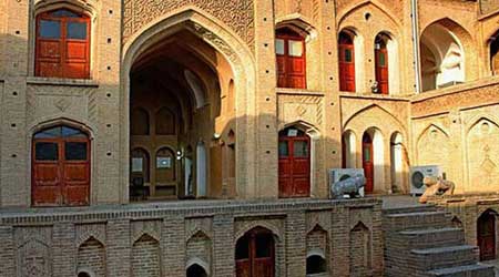 اعطای تسهیلات به مالکان و متقاضیان سرمایه‎گذاری در بناهای تاریخی خوزستان