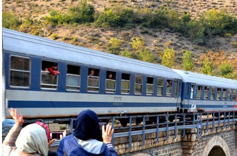 سفر پنجمین قطار گردشگری به نیشابور