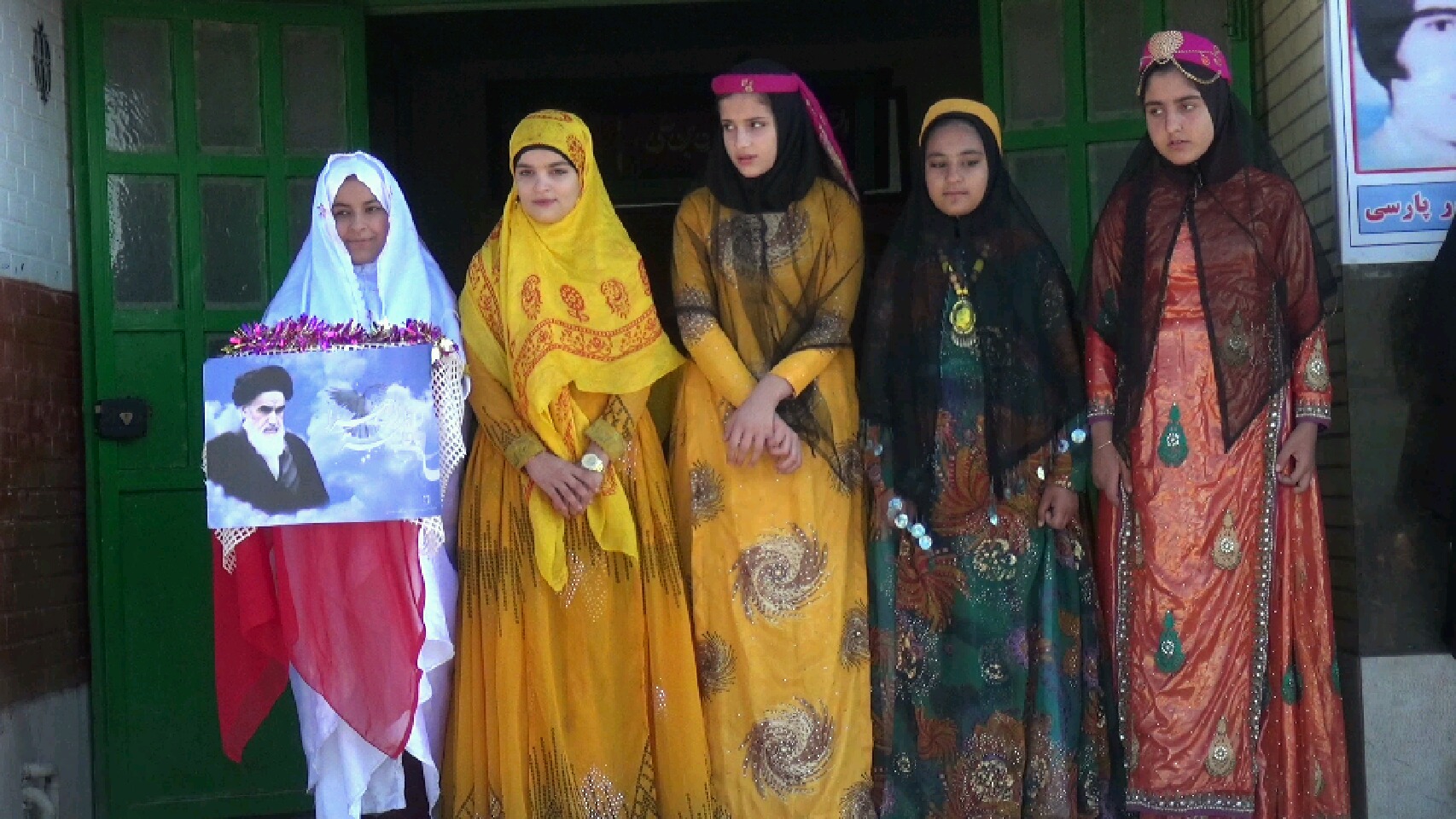 برگزاری جشن انقلاب در منطقه بُردیان چرام