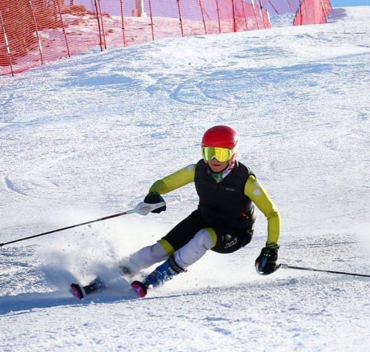 بانوی فارسی در مرحله نهایی مسابقات اسکی جهانی