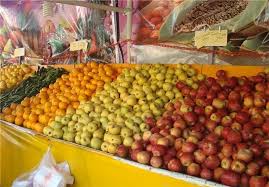 توزیع بیش از 600 تن میوه شب عید در روزبازارهای بیرجند