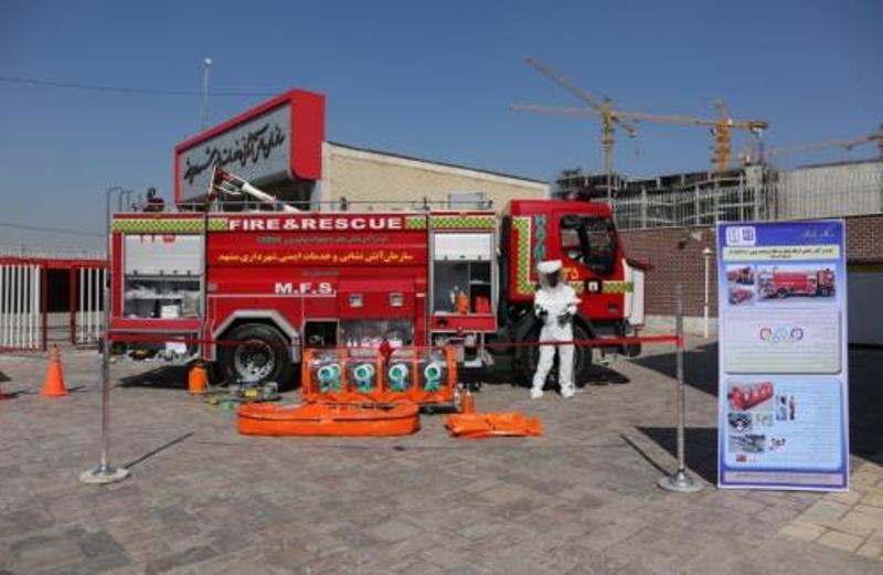 رونمایی از نخستین خودرو آتش نشانی مجهز به پدافند نوین در مشهد