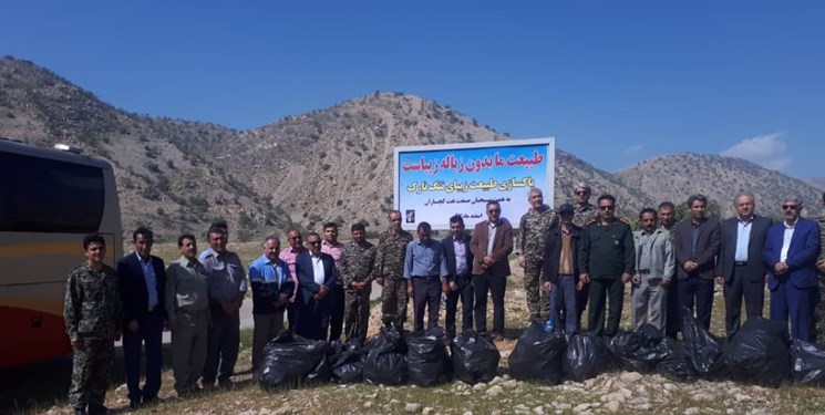 جمع آوری زباله مناطق گردشگری در گچساران