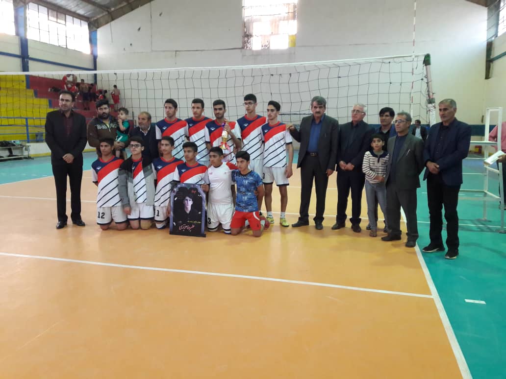 قهرمانی تیم والیبال سوق در مسابقات منطقه گرمسیری استان
