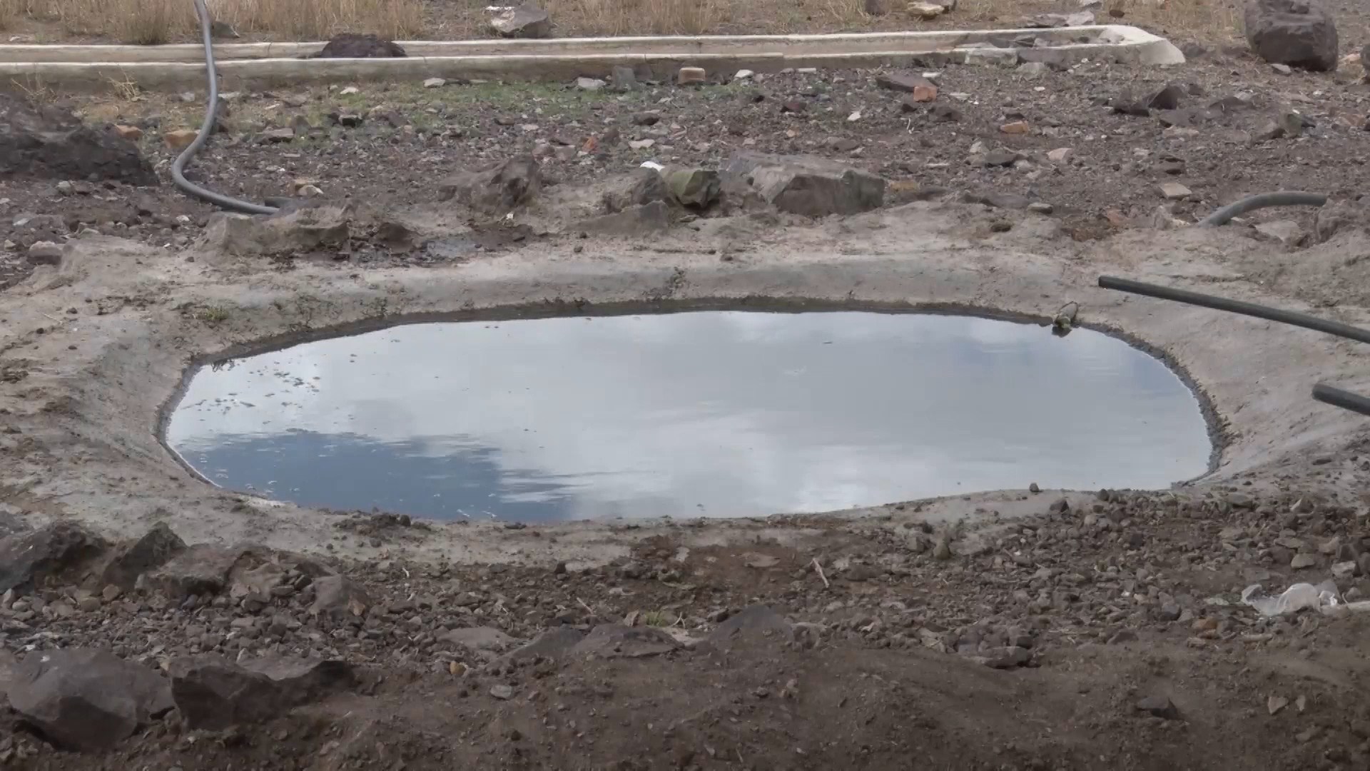 ساخت 4 آبشخور در پناهگاه حیات وحش آران و بیدگل