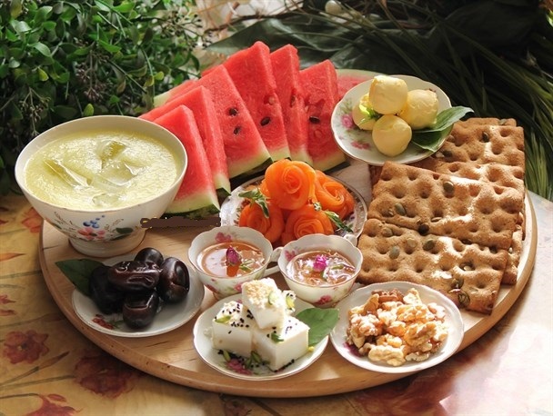 بیشتر بدانیم: دانستنی‌هایی درباره وعده‌های غذایی ماه مبارک رمضان