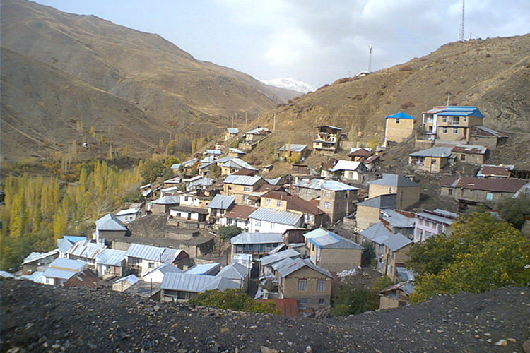 بلاتکلیفی ساماندهی ۱۱ روستای هدف گردشگری قزوین+فیلم