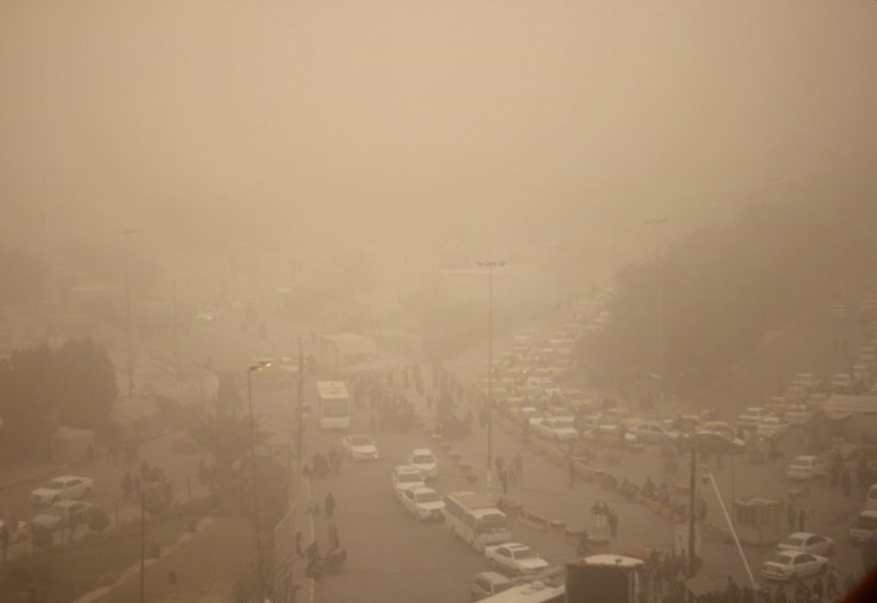 غبار در راه نواحی مرزی کرمانشاه