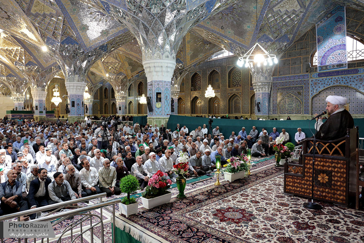 مراسم سالروز رحلت حضرت خدیجه(س) در حرم مطهر رضوی