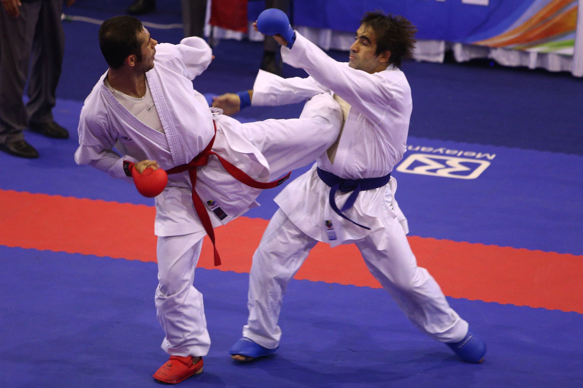 کاراته کارها با یازده مدال طلا به کرمانشاه بازگشتند