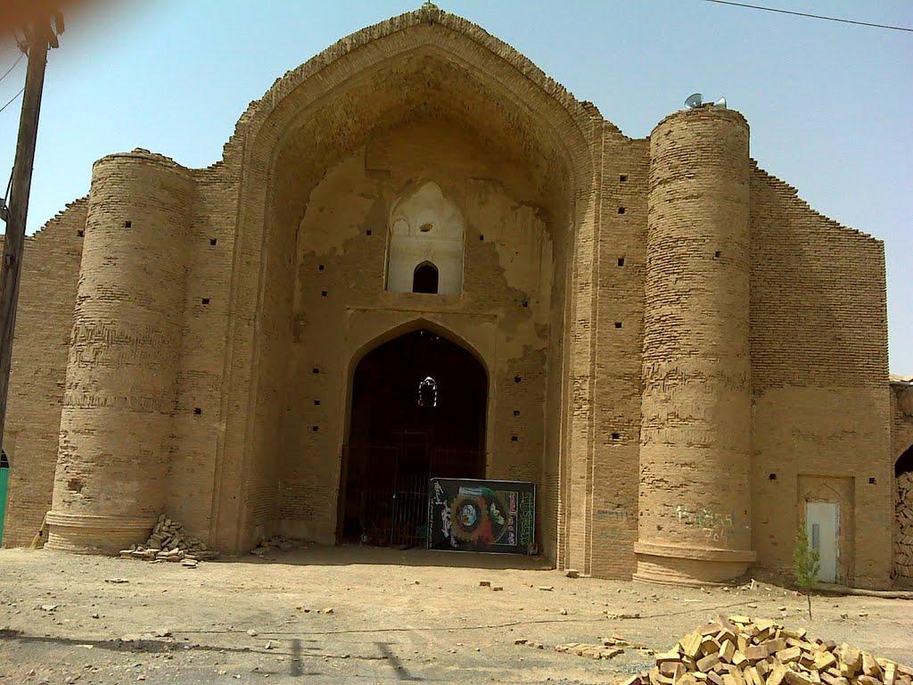 دستگیری تخریب گر حریم شهر تاریخی آق قلعه جوین