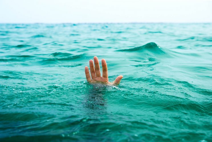 غرق شدن 3 جوان در آستارا