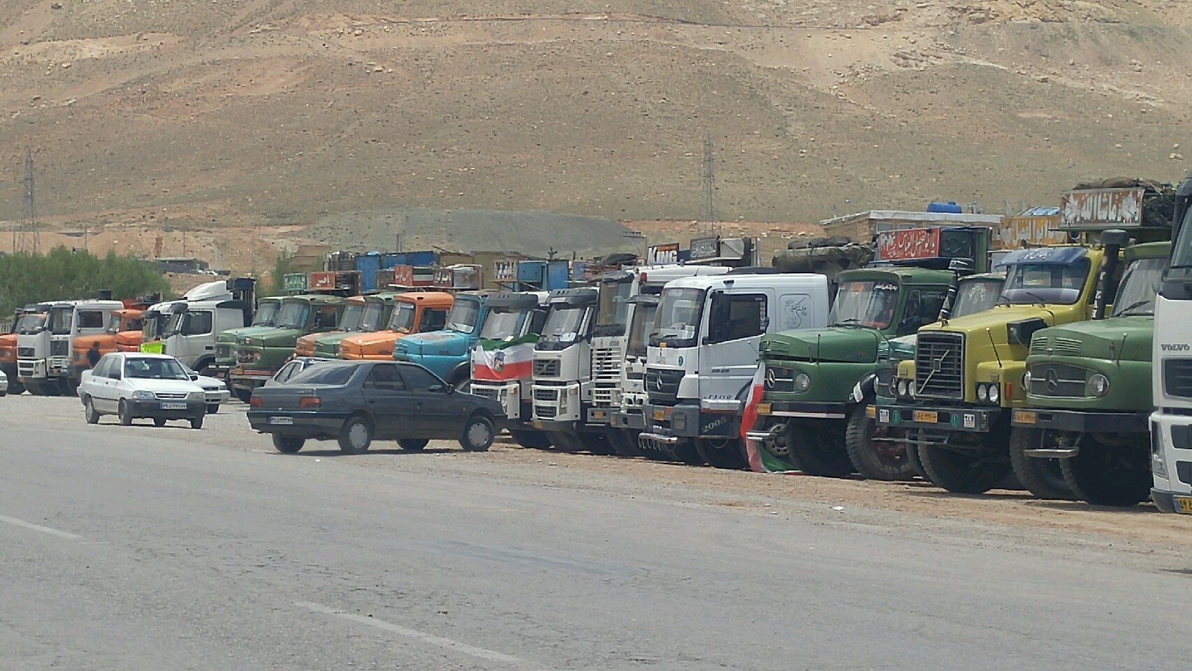 حل شدن بخشی از مشکلات صنفی کامیونداران