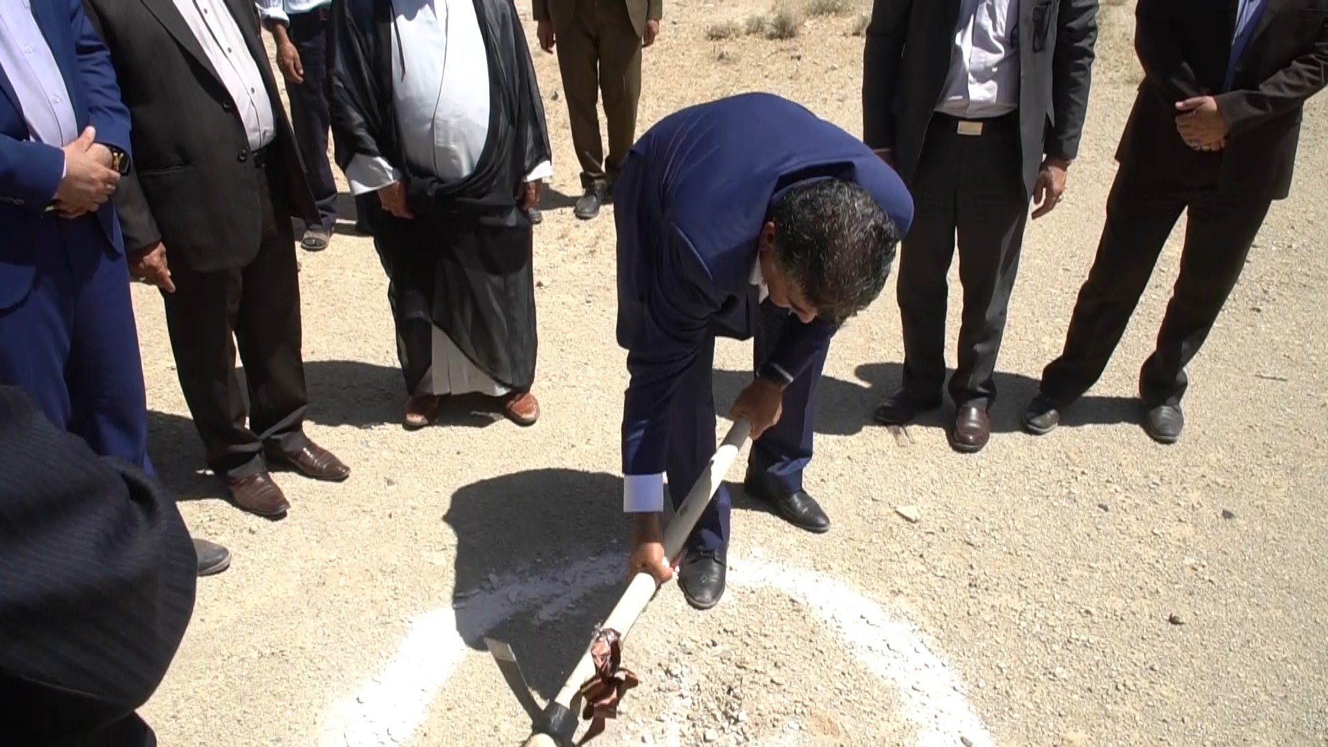 ساخت خانه ورزش با مشارکت خیران در شهر جوشقان قالی