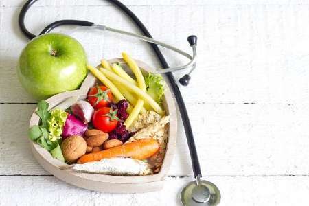 یک نکته سلامتی: مصرف کدام نوع از چربی‌ها در بیماران قلبی مناسب است؟