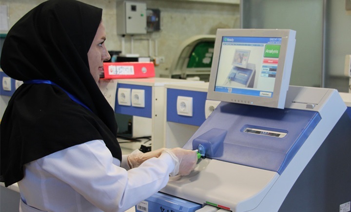 تجهیز مرکز آموزشی درمانی حضرت علی اصغر(ع) به دستگاه جدید اندازه گیری گاز‌های خونی الکترود